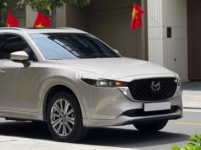 New CX-5 Premium Exclusive 2023 - Vàng Ánh Kim