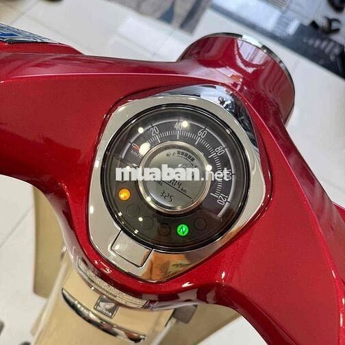 Super Cub 125 2018 Đỏ Trắng mẫu máy lớn 1 yên
