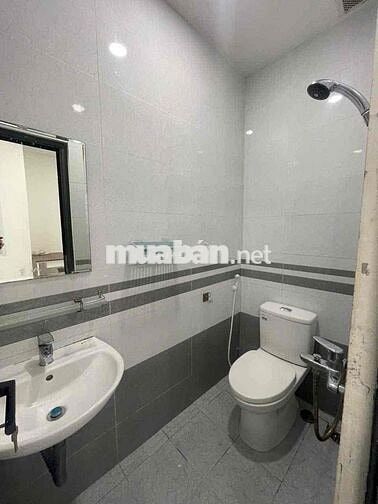Studio Cửa Sổ Thoáng - 25m2 - Full Nội thất -Thang máy- Phan Xích Long