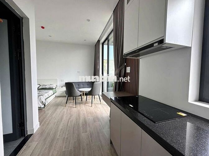 Cho thuê căn hộ Studio mới keng ngay trung tâm thành phố