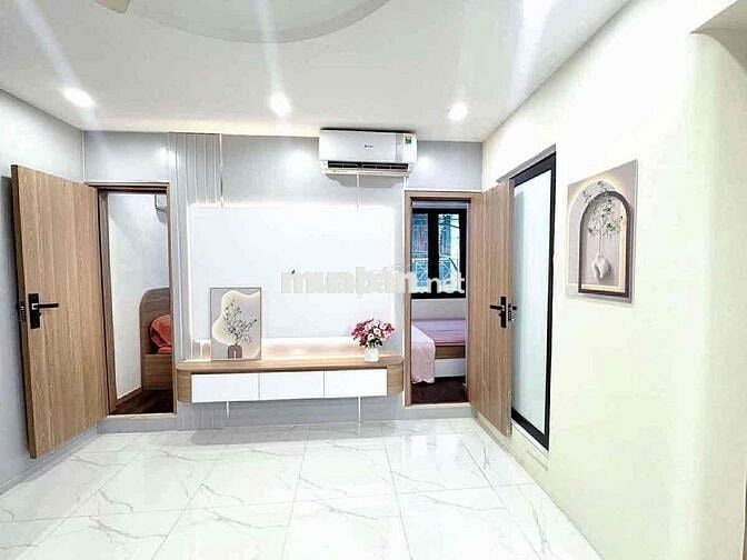 Nhà đẹp mặt đường víp 60m2 sổ đỏ 2 ngủ kk riêng biệt phố Tôn đức Thắng
