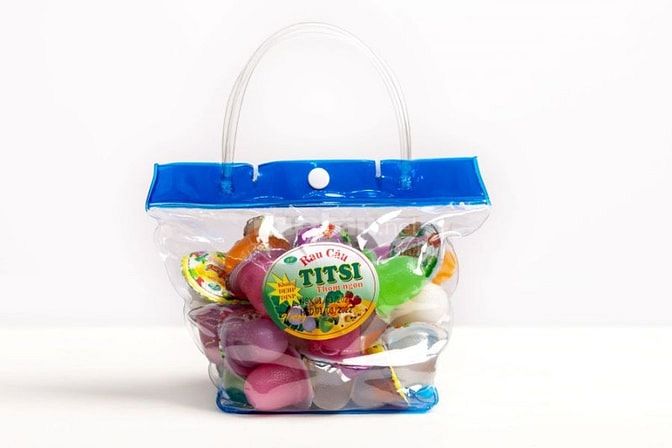 Thiết kế, in, gia công túi nhựa PVC, túi simili, túi kềm, túi passport