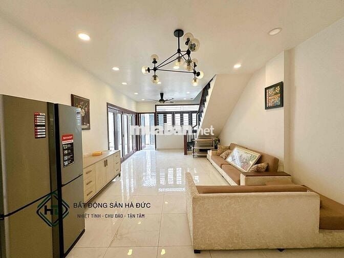 Biệt thự 8x16 full nội thất gần UBND Quận 12