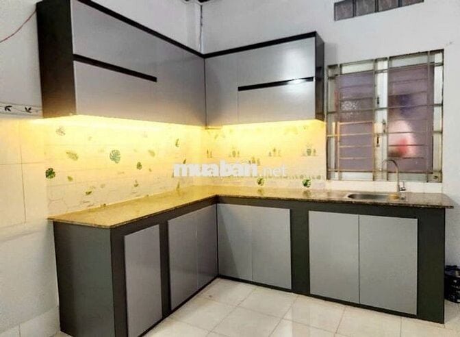 Dọn đi nơi khác sinh sống, bán cái nhà ở ngay Thới Tam Thôn Giá 870TR