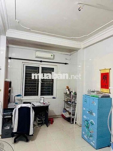 NHÀ ĐẸP - CHẮC CHẮN - KHU VỰC NHIỀU TIỆN ÍCH - AN SINH LÝ TƯỞNG.-