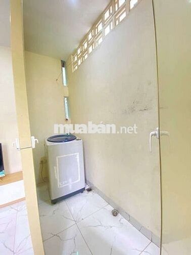 Cho thuê CCMN 2n1k 65m2 Full đồ. Phòng rộng thoáng tại Đê La Thành