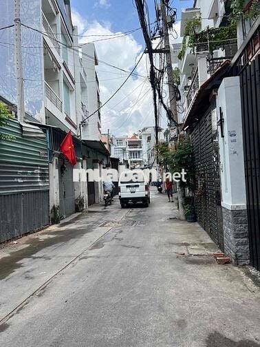 Bán nhà Thoại Ngọc Hầu, Quận Tân Phú Hẻm xe hơi thông, 90m², giá 14,5t