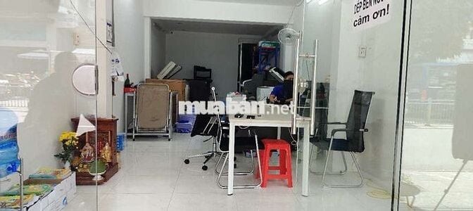 Cho thuê nhà nguyên căn mặc tiền đường kinh Doanh 4x18 trệt 2 lầu