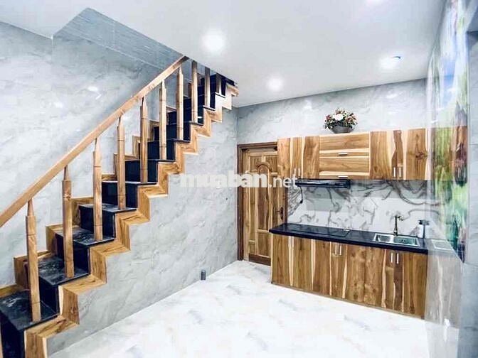 Hẻm xe hơi Nguyễn Văn Khối | Ngang 8m | DT 40tr | 145m² | Giá 13.9T