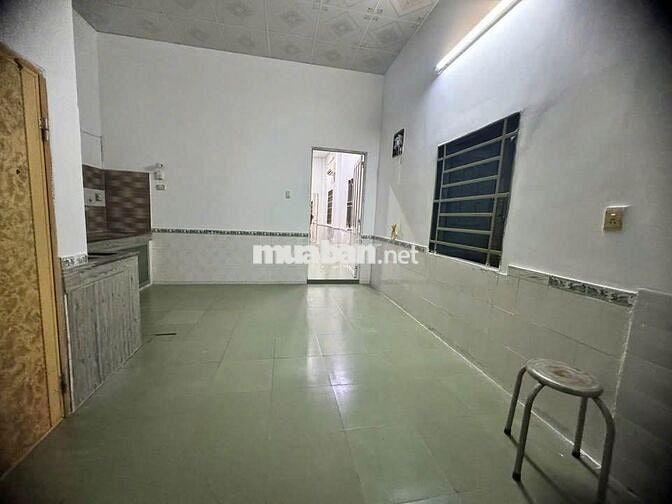 ✅Bán nhà c4 sổ riêng ngay sau cánh đồng diều Hóc Môn giá 710 triệu✅