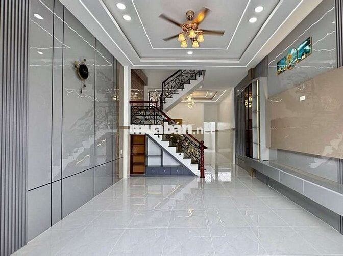 Nhà 1 trệt 1 lầu - 110m2 - Giá 1 tỷ 080 triệu