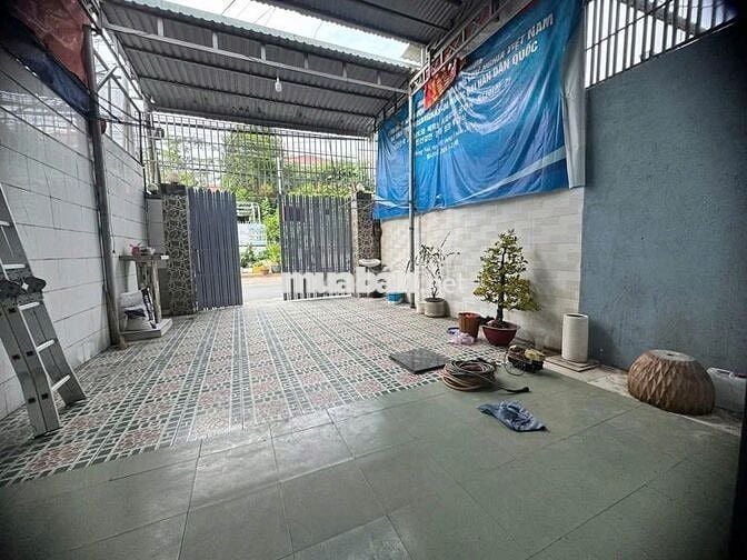 ✅Bán nhà c4 sổ riêng ngay sau cánh đồng diều Hóc Môn giá 710 triệu✅