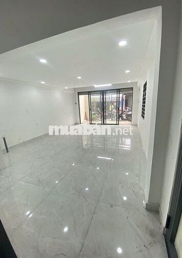 SIÊU PHẨM NHÀ MỚI- CÓ THANG MÁY-305A Lý Thường Kiệt, P15, Quận 10