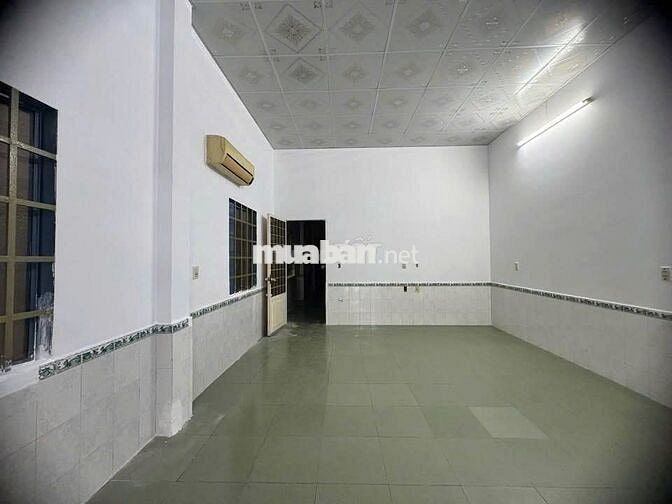 ✅Bán nhà c4 sổ riêng ngay sau cánh đồng diều Hóc Môn giá 710 triệu✅