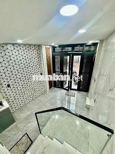 Bán nhà nhỏ giá rẻ dành cho gia đình mới cưới hoặc đầu tư cho thuê