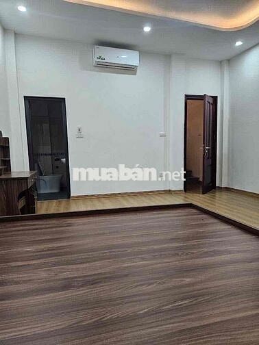 Nhà Đẹp Tân Triều Mới, 30m², 5 Tầng, Ô Tô Vào Nhà, Full Nội Thất, 8.85