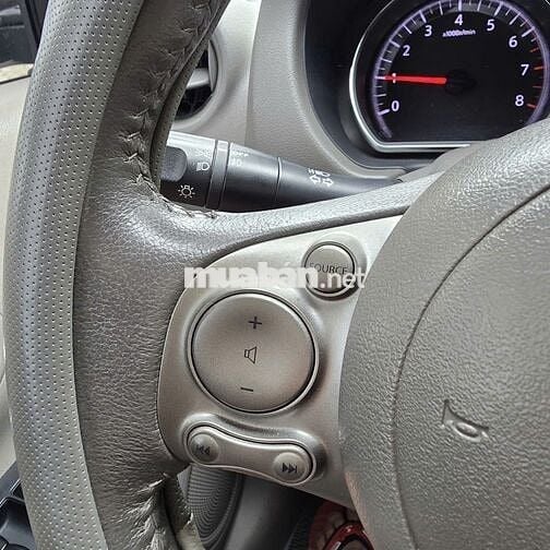 Nissan Sunny 2014  - 70000 km