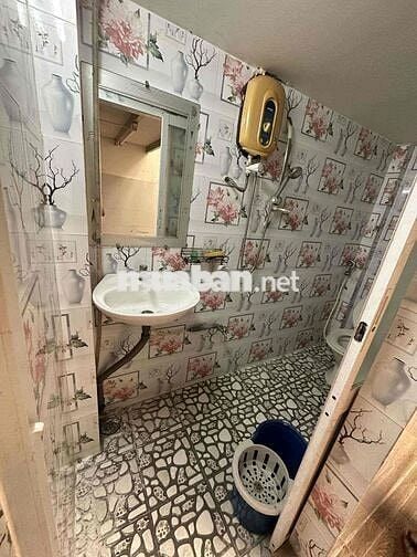 Cho thuê nhà hẻm trệt 4x14m 1pn 1 tolet Q6