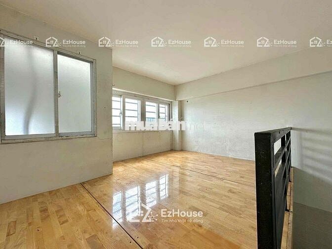 CHO THUÊ PHÒNG TRỌ CÓ GÁC NẰM NGAY CỘNG HOÀ