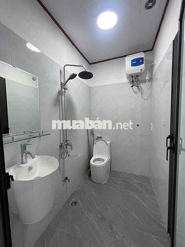 Bán Căn Hộ Ngay Đường Nguyễn Văn Cừ,LB Siêu Hiếm 45M chỉ Nhỉnh 3tỷ