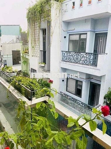 Nhà khu Tân Bình, đường Ni sư huỳnh liên đúc 4 Tầng - Hẻm trước nhà 6m
