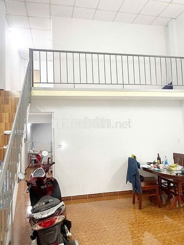 cần bán nhà kiệt oto tôn đức thắng ngay hoàng văn thái