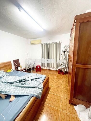 cần bán nhà kiệt oto tôn đức thắng ngay hoàng văn thái