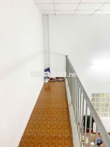 cần bán nhà kiệt oto tôn đức thắng ngay hoàng văn thái