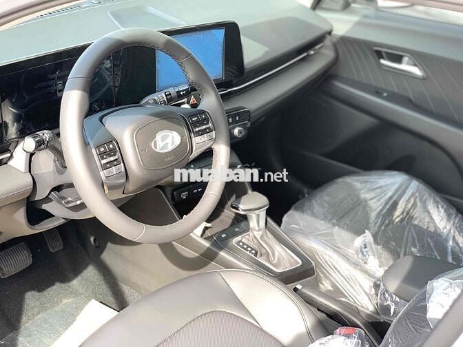 Hyundai Accent 2024 Cao cấp 1.5 AT - 3000 km