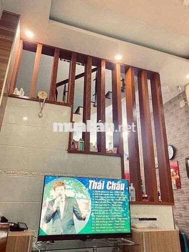 Nhà khu Tân Bình, đường Ni sư huỳnh liên đúc 4 Tầng - Hẻm trước nhà 6m