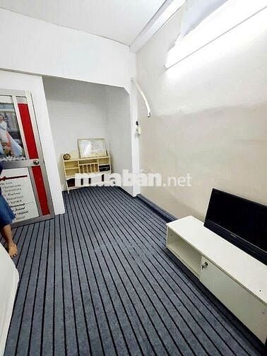 NHÀ SÁT TÊN LỬA 2 TẦNG (2PN,1WC)- 4X12,5- GIÁ 4,1 TỶ SHR