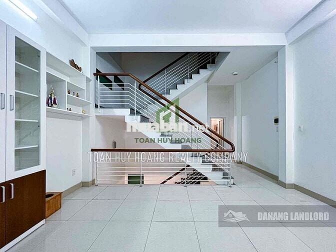 Nhà Nguyên Căn 3 Tầng Khuê Mỹ Đông, Gần Biển - 18 Triệu