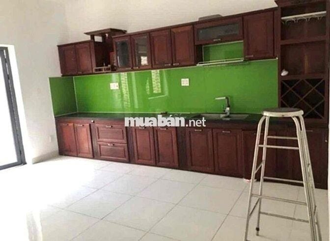 Cho Thuê Nhà KDC Sông Đà,/đường B,p.HBC 3 tầng giá 15tr TL