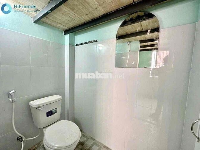 HÀNG HIẾM PHÒNG CÓ GÁC MÁY LẠNH CỬA SỔ TRỜI GẦN 2 TRƯỜNG ĐẠI HỌC