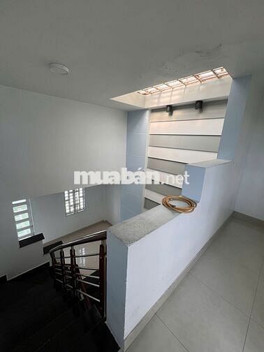 🏠 BÁN NHÀ 5 TẦNG – HẺM XE HƠI QUAY ĐẦU – LÊ VĂN THỌ