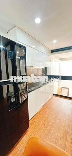 Cực hiếm . phố cổ Trần Nhật Duật 100M- 3ngủ-2 vs full nội thất ở sương