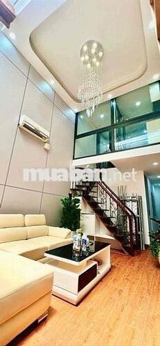 Cực hiếm . phố cổ Trần Nhật Duật 100M- 3ngủ-2 vs full nội thất ở sương