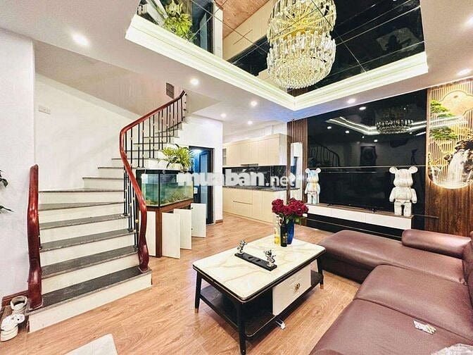 BÁN NHÀ TRẦN KHÁT CHÂN. NHÀ ĐẸP, PHỐ VIP. 33,5M-4 Tầng-7.6 TỶ(CÓ TL)