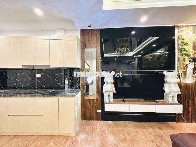 BÁN NHÀ TRẦN KHÁT CHÂN. NHÀ ĐẸP, PHỐ VIP. 33,5M-4 Tầng-7.6 TỶ(CÓ TL)