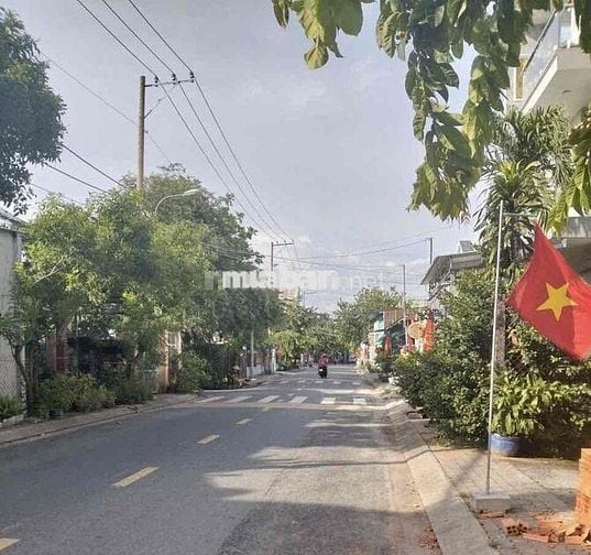 Nhà Xưởng Mặt Tiền Tân Thới Nhì
