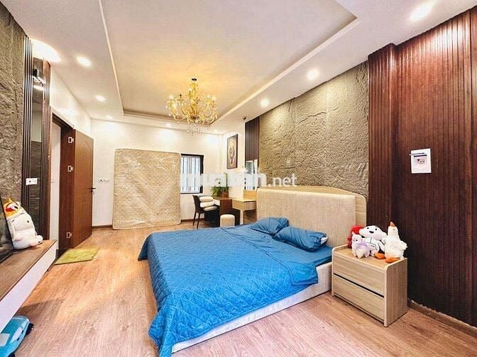 BÁN NHÀ TRẦN KHÁT CHÂN. NHÀ ĐẸP, PHỐ VIP. 33,5M-4 Tầng-7.6 TỶ(CÓ TL)
