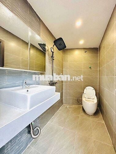 BÁN NHÀ TRẦN KHÁT CHÂN. NHÀ ĐẸP, PHỐ VIP. 33,5M-4 Tầng-7.6 TỶ(CÓ TL)