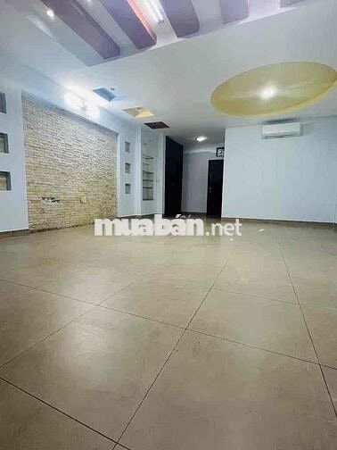 CHO THUÊ NHÀ MTKD ĐG SỐ 1 KHU TÊN LỬA GẦN NGÃ TƯ GIÁ 35tr