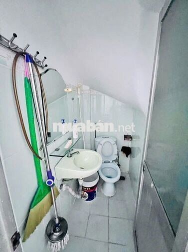Nhà Trường Chinh, P.12 – 4 tầng – hẻm 3m thông – chỉ 4.5 tỷ