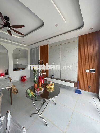 Bán nhà 1 trệt 2 lầu, Đ.Tỉnh Lộ 2, DT 80m2, giá 2,2 tỷ, sổ hồng riêng