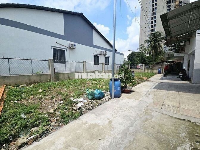 Góc 2 mặt tiền Trung tâm lái Thiêu gần cầu phú Long