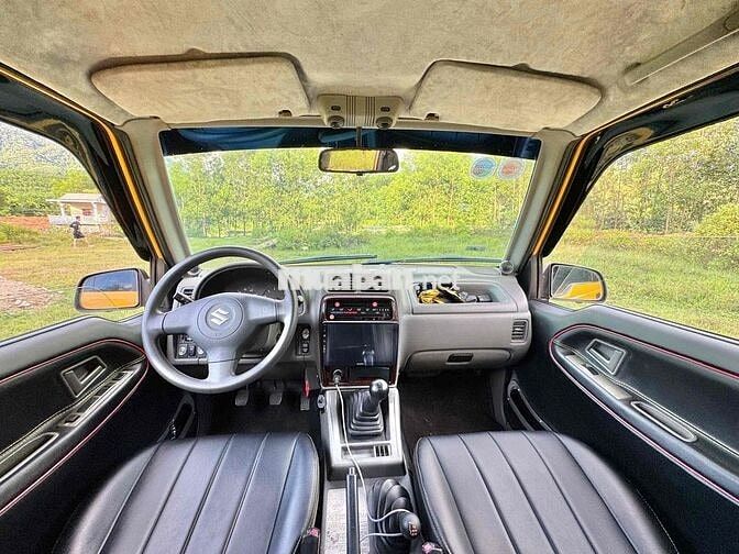 Suzuki Vitara 2005 JLX 1.6 4x4 - 111111 km