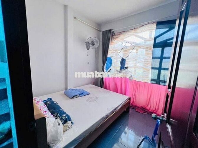 Nhà Trường Chinh, P.12 – 4 tầng – hẻm 3m thông – chỉ 4.5 tỷ