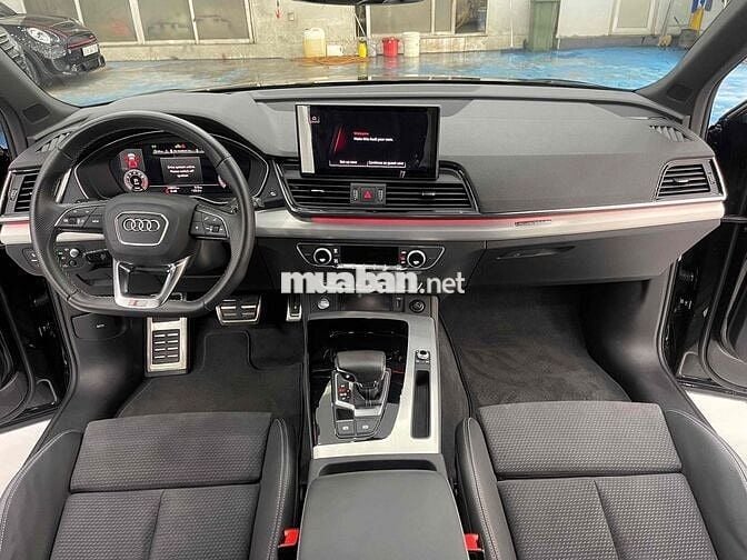 Audi Q5 sx 2022 Sline 45 TFSI Quattro - 10,900 km