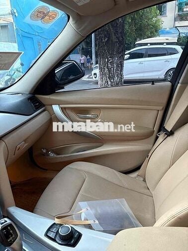 BMW 3 Series 2***0 km